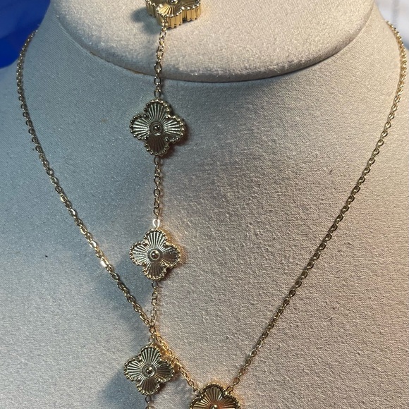 Good plated Clover Bracelet and necklace Designer Luxury Style gold Plated set - Picture 2 of 4